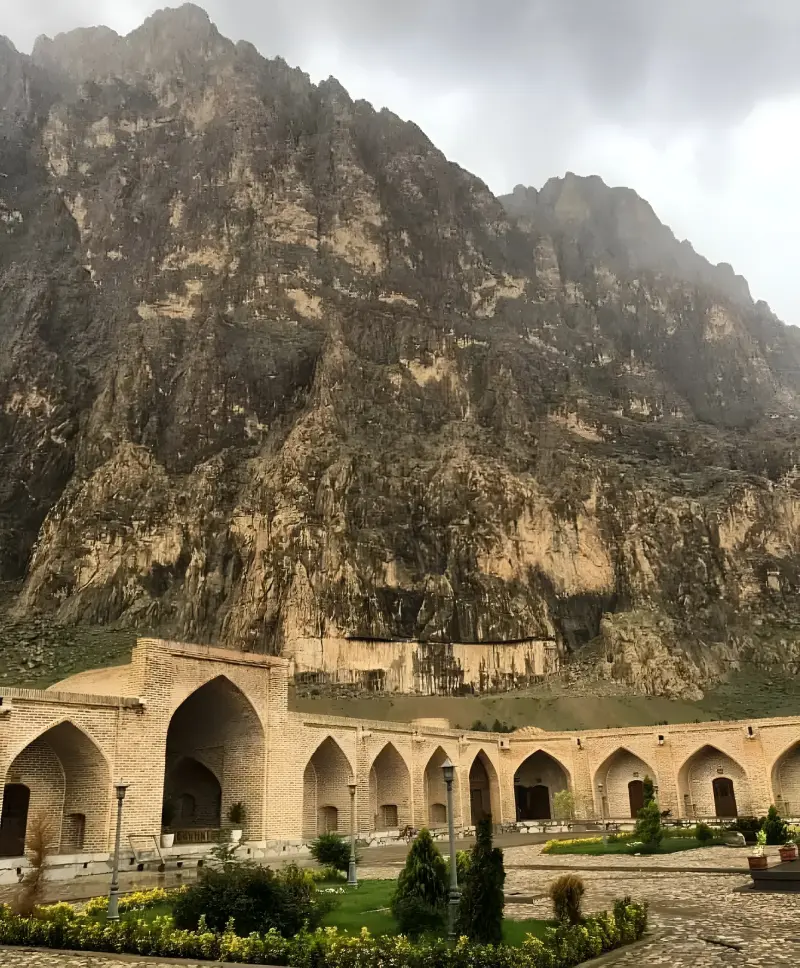 کاروانسرای شاه‌ عباسی بیستون - تصویر 4