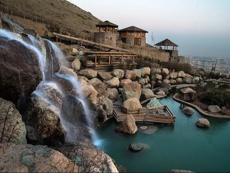 پارک آبشار تهران