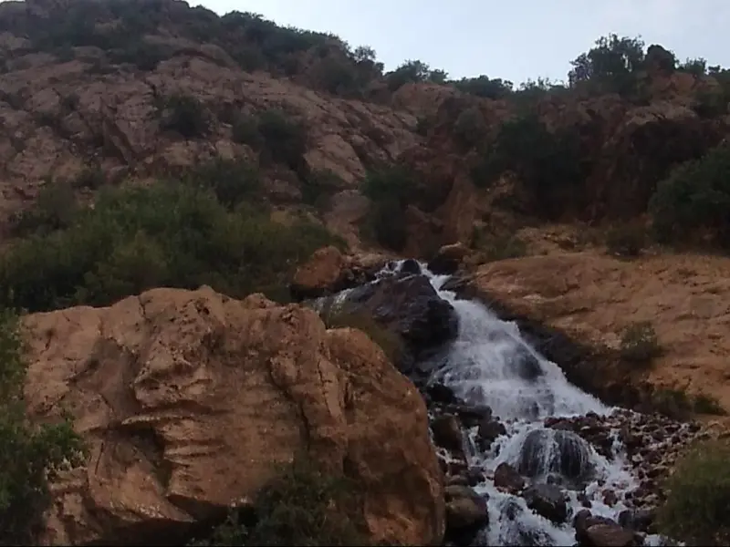 آبشار پشندگان