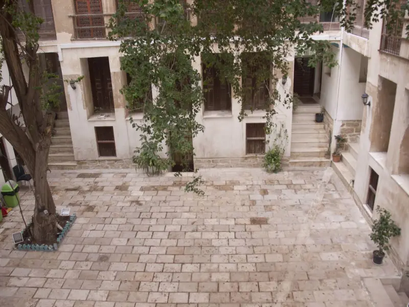 عمارت دهدشتی - تصویر 3