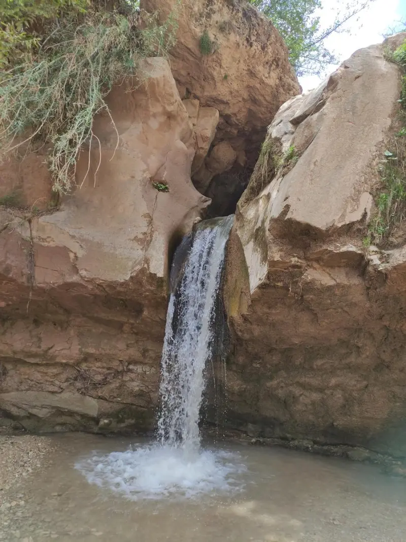 آبشار اسطرخی - تصویر 5