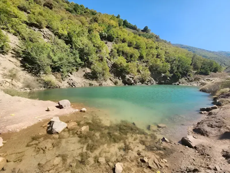 دریاچه دوگل - تصویر 3