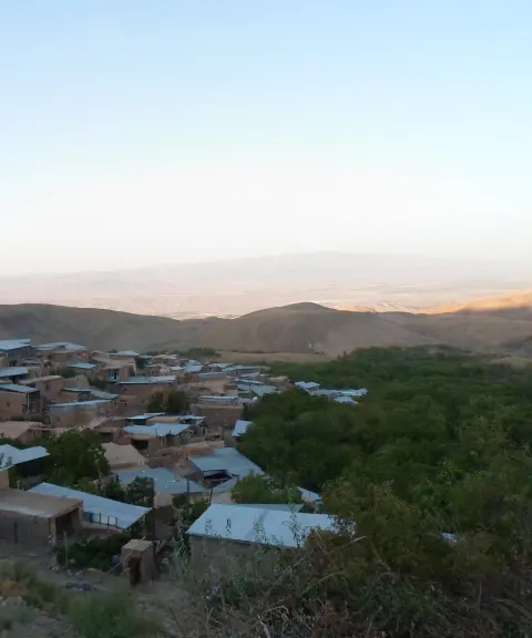روستای غازم آباد، مرکزی
