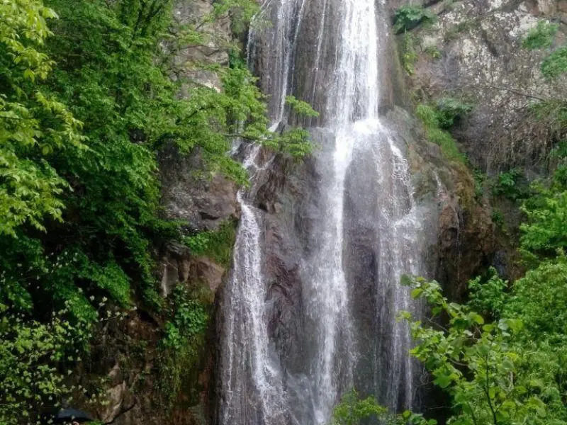 آبشار آغویه - تصویر 4