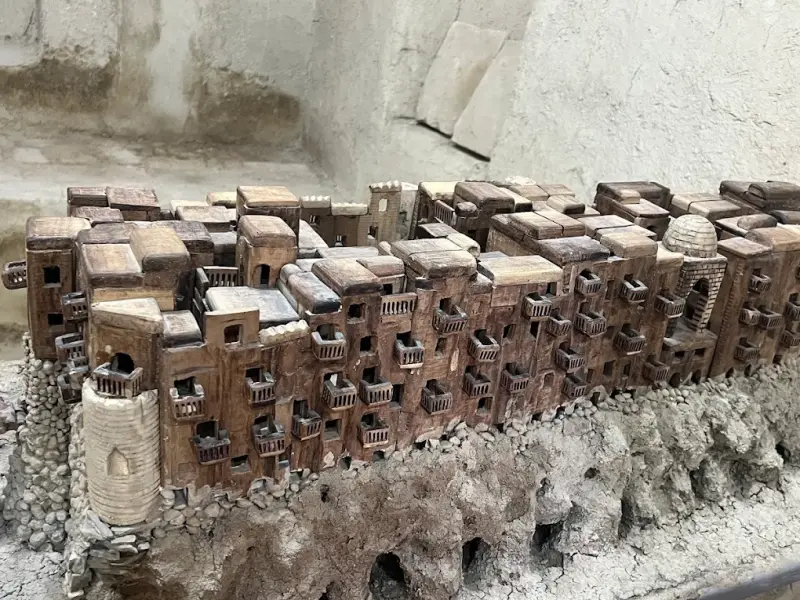قلعه ایزدخواست - تصویر 4
