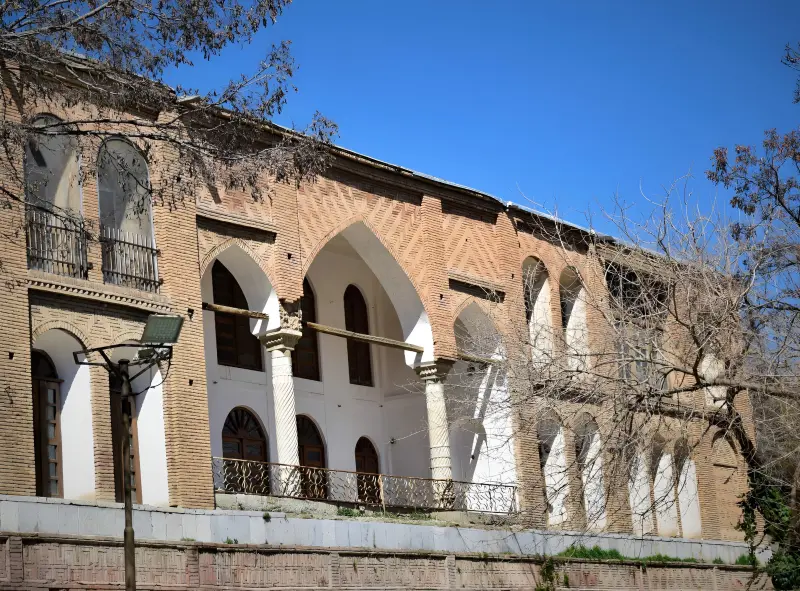 عمارت وکیل الملک - تصویر 1