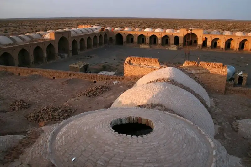 کاروانسرای دیر گچین - تصویر 2