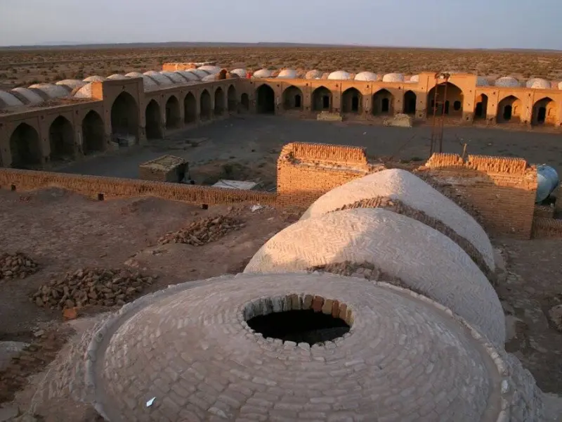 کاروانسرای دیر گچین - تصویر 2