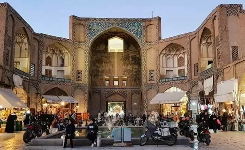 بازار قیصریه - تصویر 9
