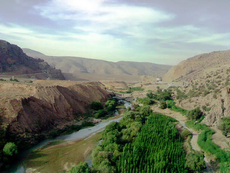 تنگه بلاغی - تصویر 1
