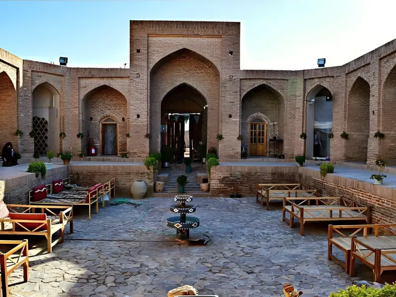 کاروانسرای سرایان