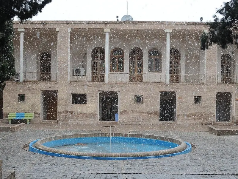 باغ و عمارت رحیم آباد - تصویر 1
