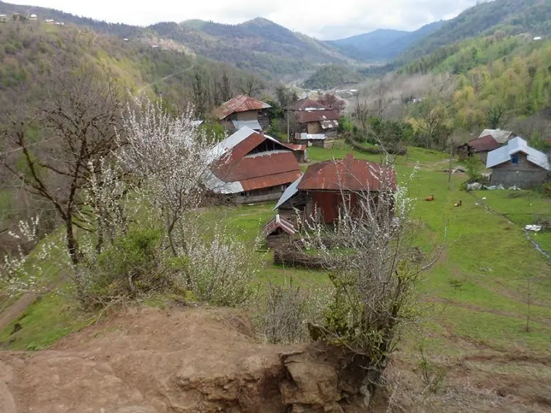 روستای سلوش