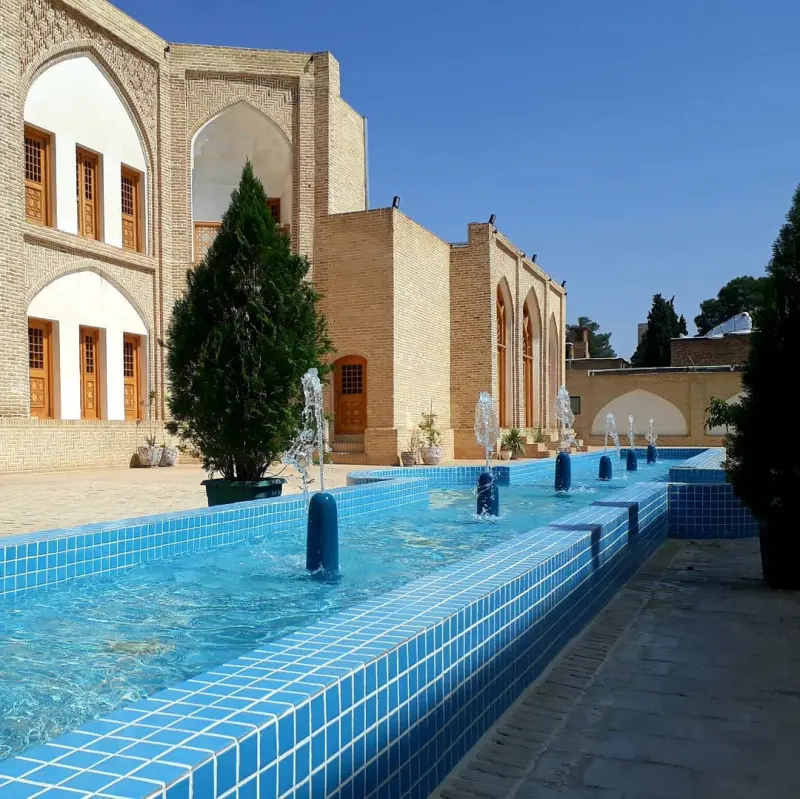 عمارت حاکم عبدالله آباد - تصویر 10