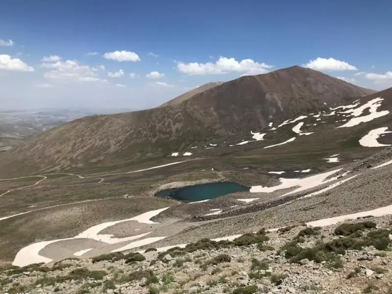 دریاچه قوچ گلی