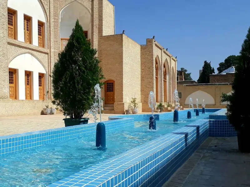 عمارت حاکم عبدالله آباد - تصویر 10