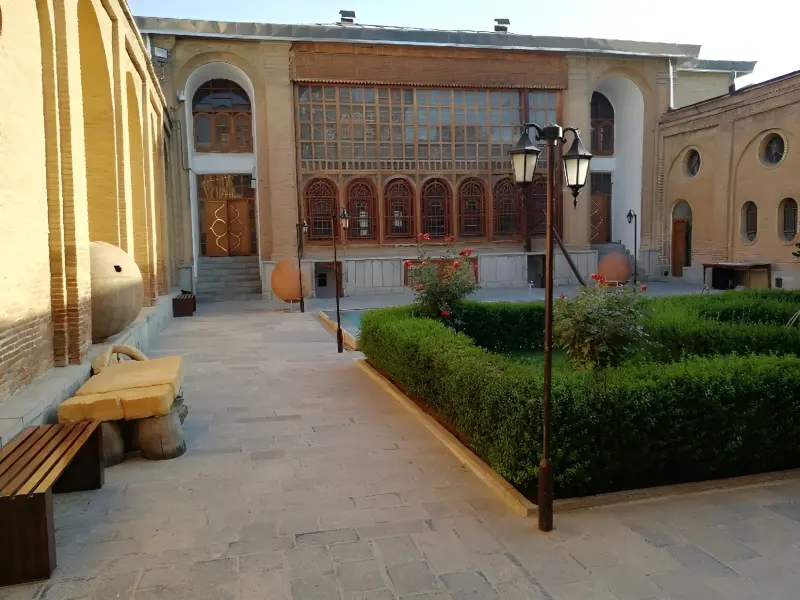 عمارت سالار سعید - تصویر 3