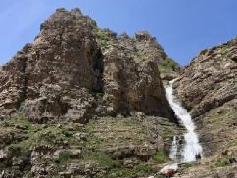 آبشار سیاه چشمان - تصویر 4
