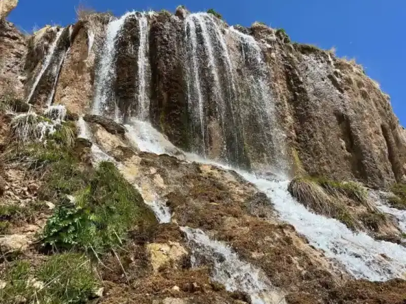 آبشار نیاکان - تصویر 6
