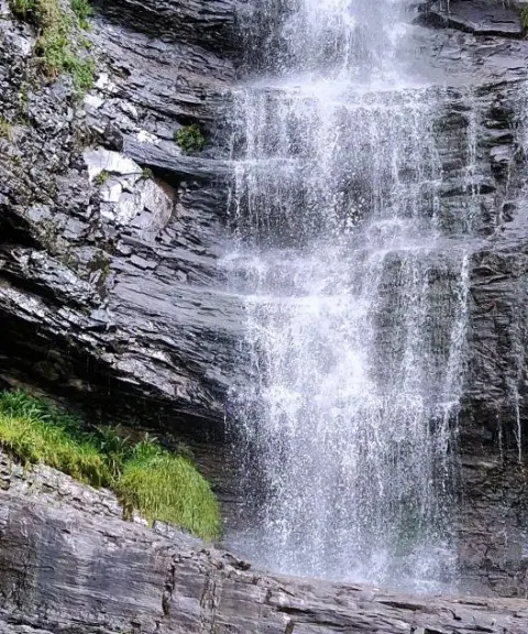 آبشار کلوگان، تهران