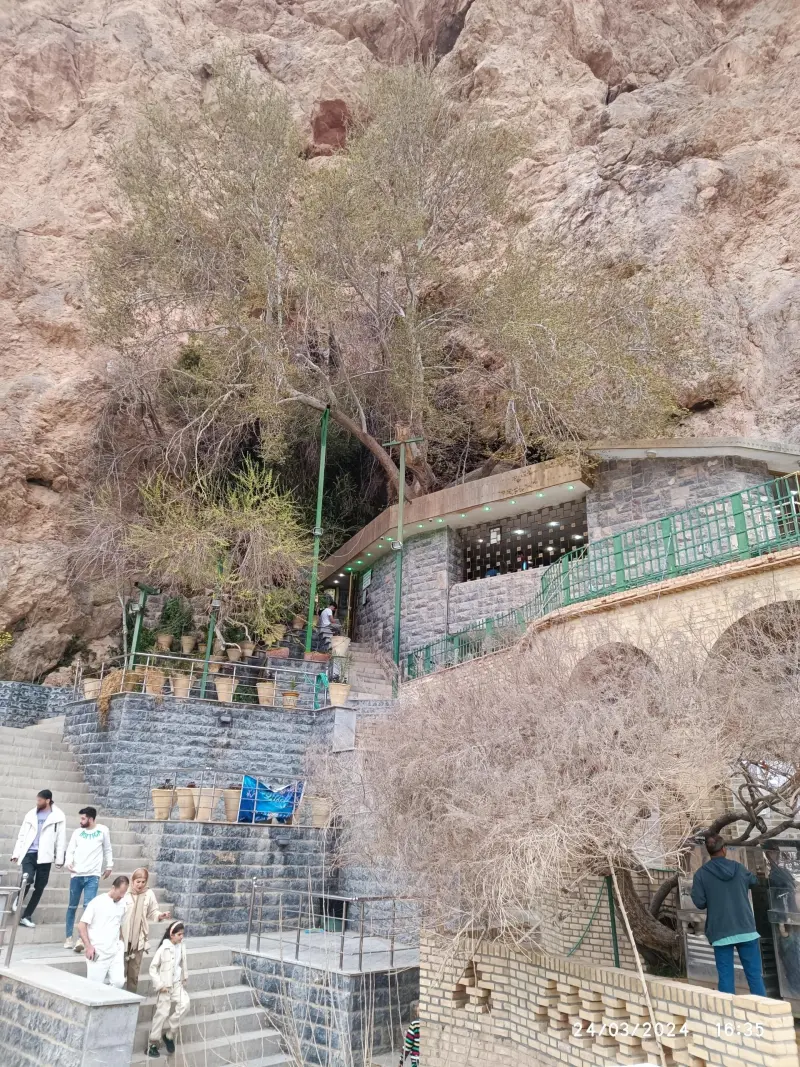 زیارتگاه چک‌چک - تصویر 3
