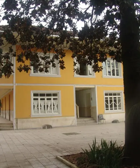 خانه ابریشمی، گیلان