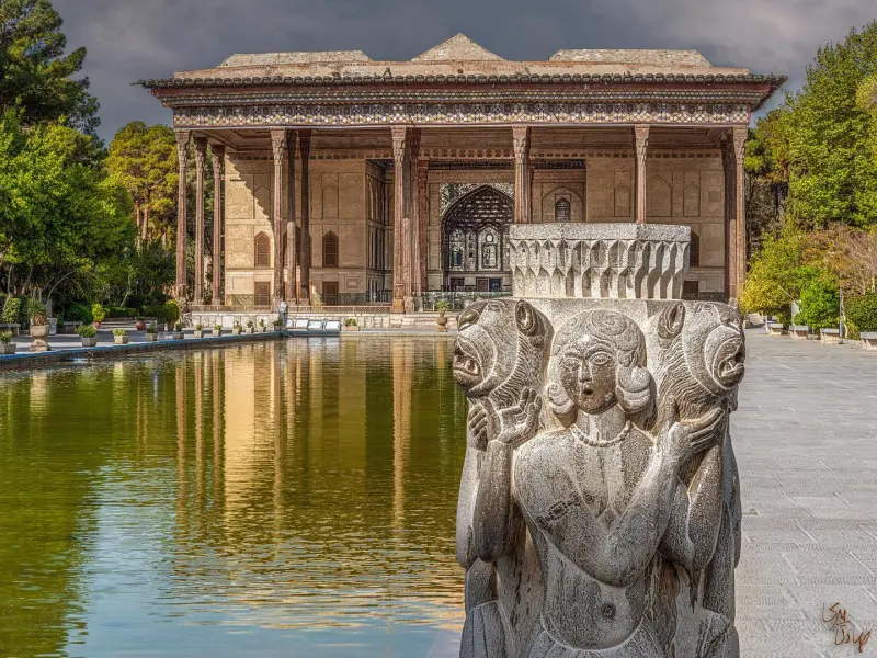 کاخ چهل‌ ستون - تصویر 11