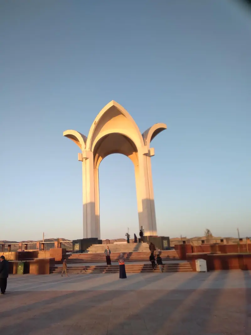 آرامگاه مختوم‌قلی فراغی - تصویر 4
