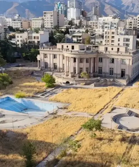 کاخ ثابت‌ پاسال، تهران