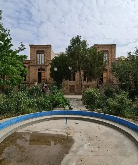 خانه پروین اعتصامی، آذربایجان شرقی