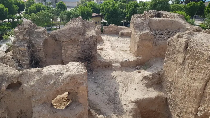 دژ رشکان - تصویر 12