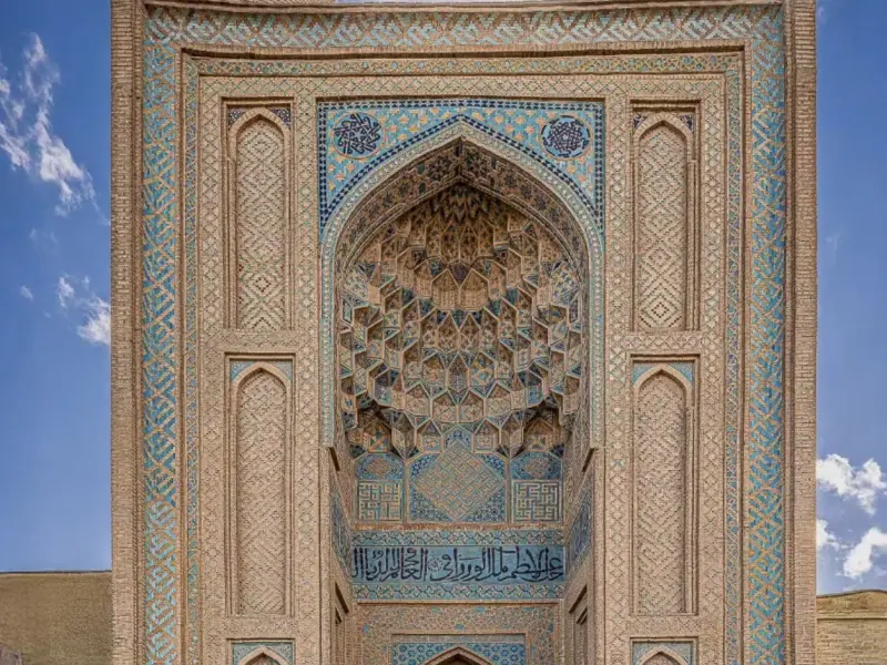 مسجد جامع اشترجان - تصویر 3