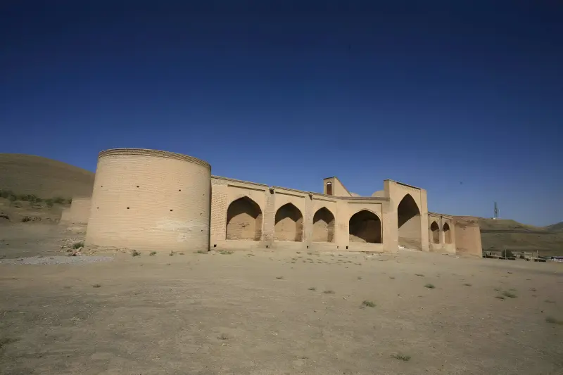 کاروانسرای فرسفج - تصویر 1