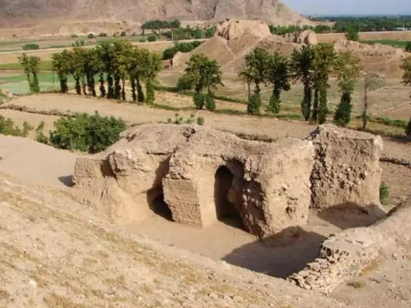 دژ رشکان - تصویر 14