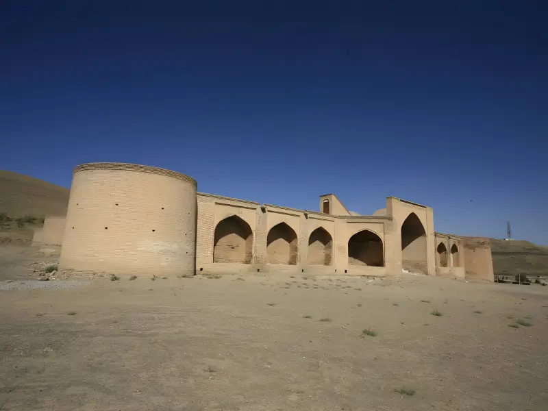 کاروانسرای فرسفج - تصویر 1