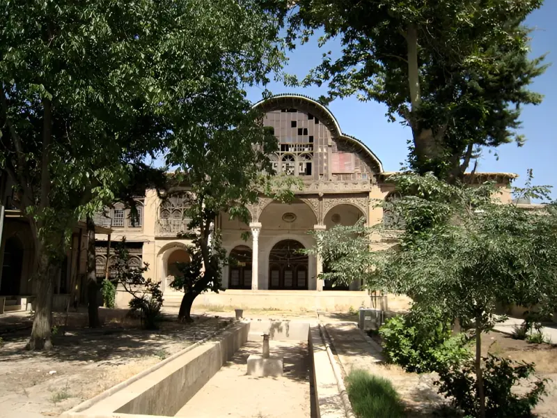عمارت مشیر دیوان - تصویر 1