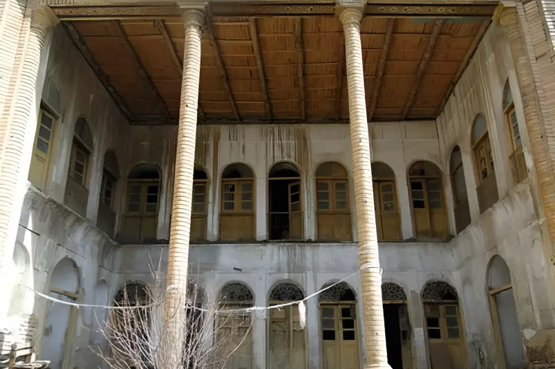 عمارت ملک التجار - تصویر 1