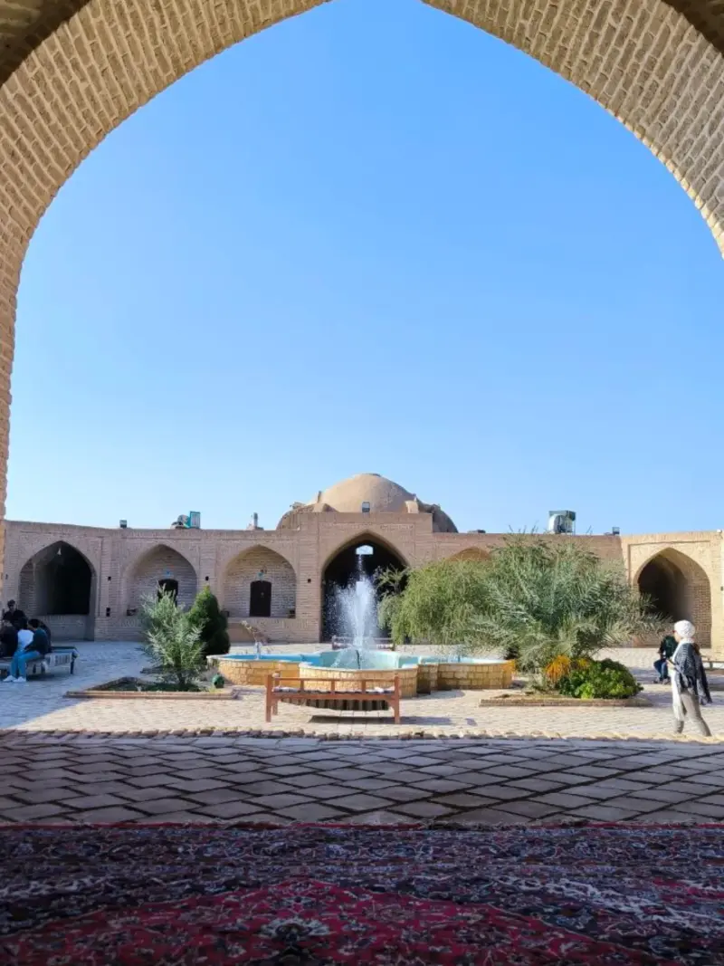 کاروانسرای شاه‌عباسی ابوزیدآباد - تصویر 6