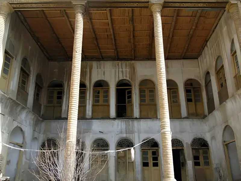 عمارت ملک التجار - تصویر 1