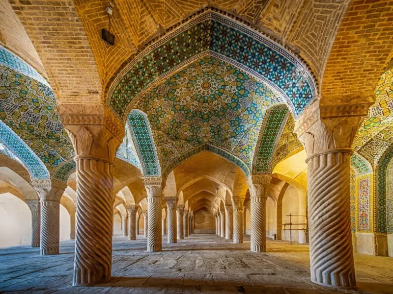 مسجد وکیل - تصویر 3
