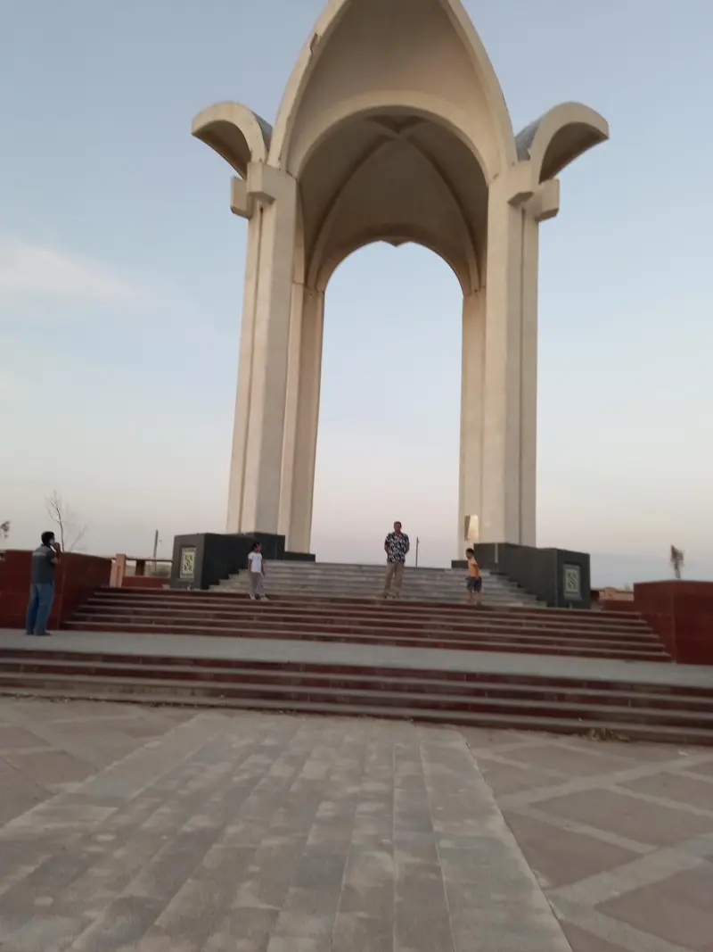 آرامگاه مختوم‌قلی فراغی - تصویر 3