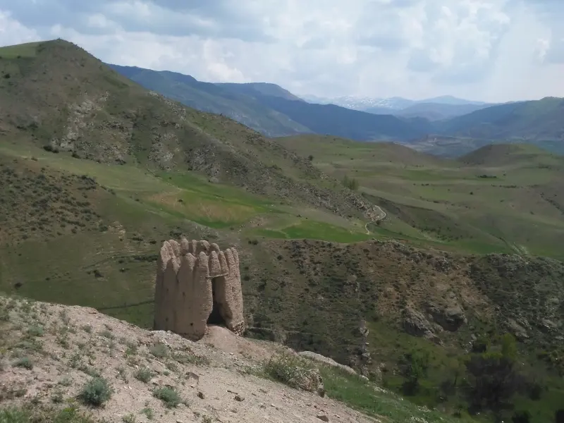 قلعه و برج گرماور