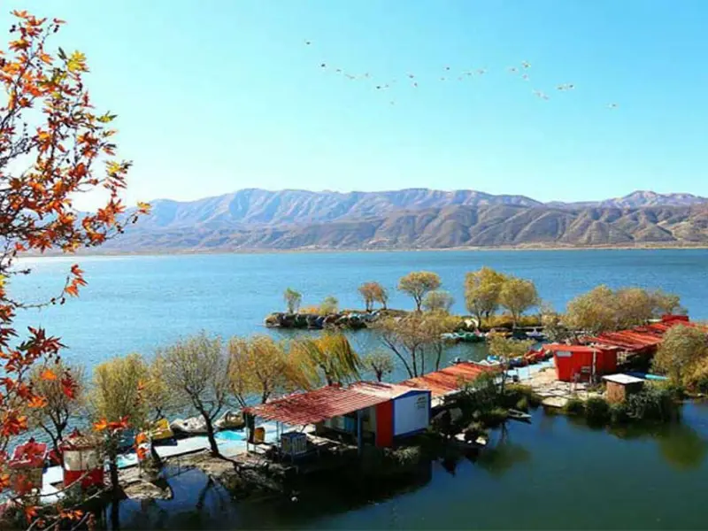 دریاچه زریوار - تصویر 6