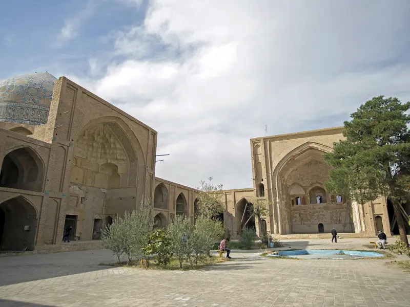 مسجد جامع ساوه - تصویر 1