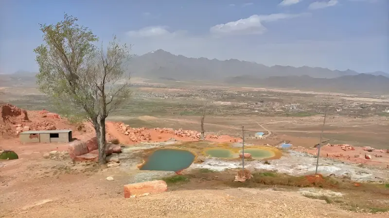 چشمه تلوگری - تصویر 1