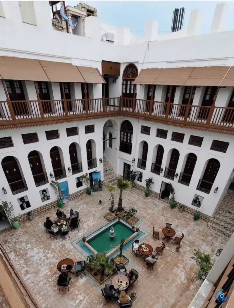 عمارت مهربان - تصویر 1