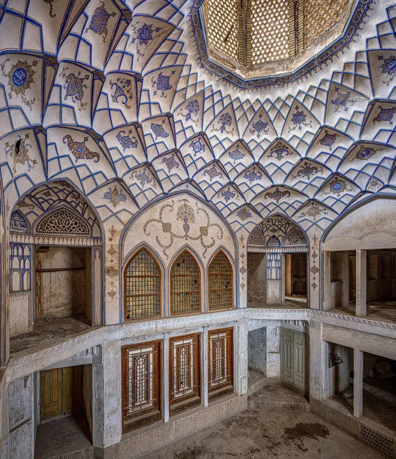 خانه شریفیان - تصویر 1
