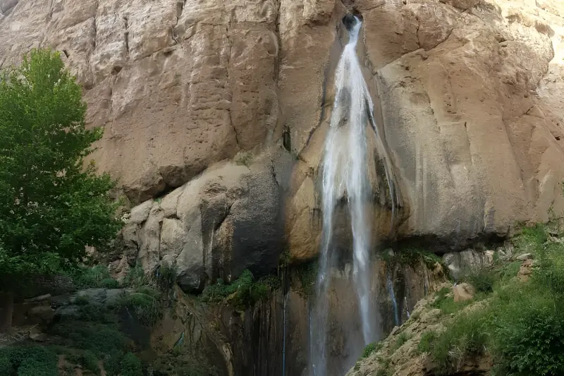 آبشار سمیرم - تصویر 1