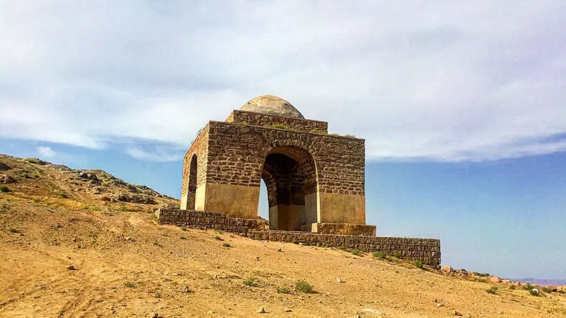 آتشکده نیاسر - تصویر 2