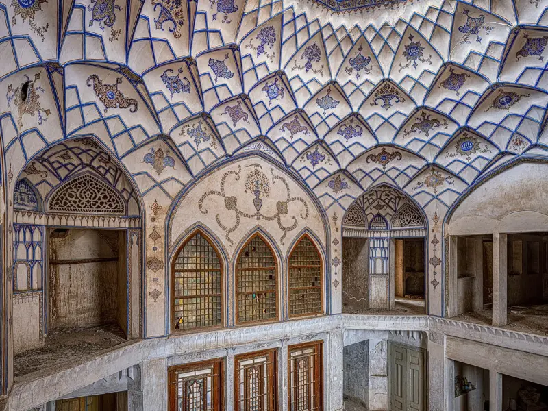 خانه شریفیان - تصویر 1